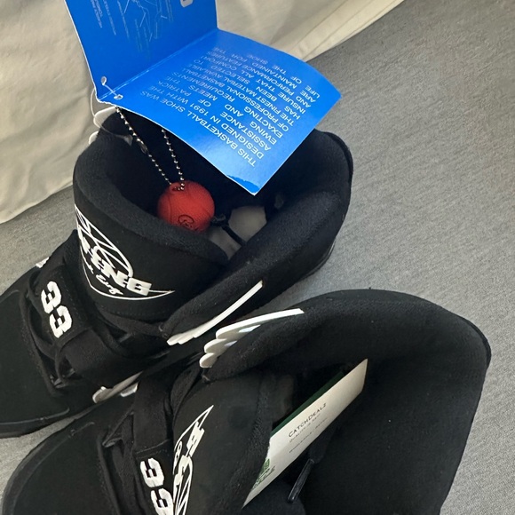 PATRICK EWING 9.5 MENS SNEAKERS 33 CONCEPT HI BLACK WHITE BASKETBALL SHOES CHARM - Picture 16 of 16